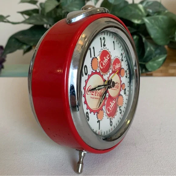 Vintage 90s Coca Cola Alarm Clock Red Silver Metal Coke Soda Pop Quartz Clock - Picture 2 of 13